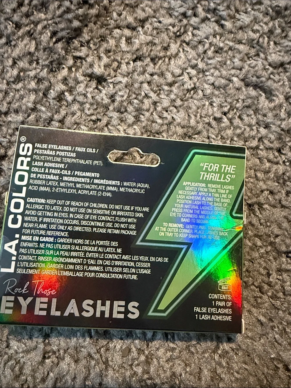 L.A. COLORS For The Thrills Extra-Flair False Lashes with Glue - Black